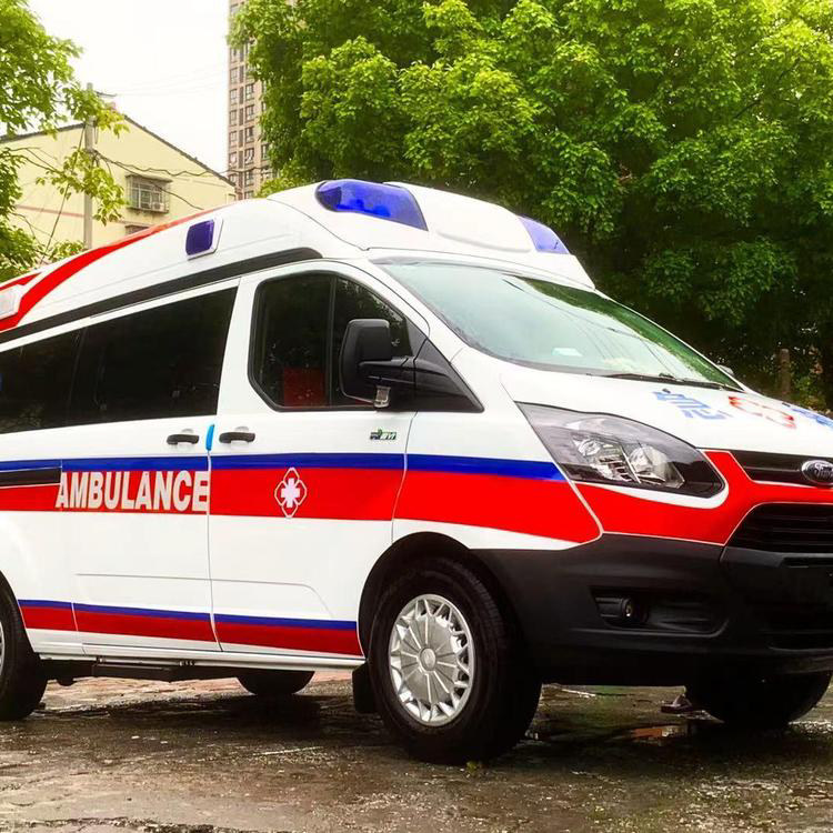 吉阳跨省救护车出租护送返乡